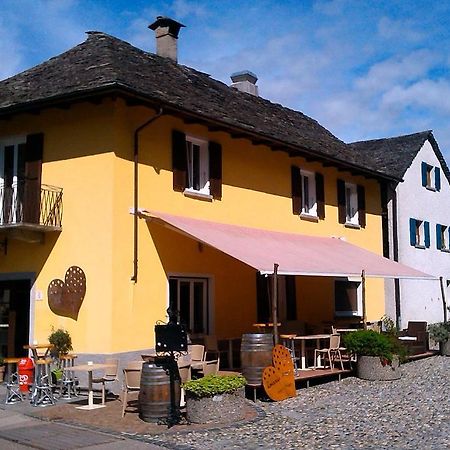 Locanda Poncini Maggia Exteriör bild