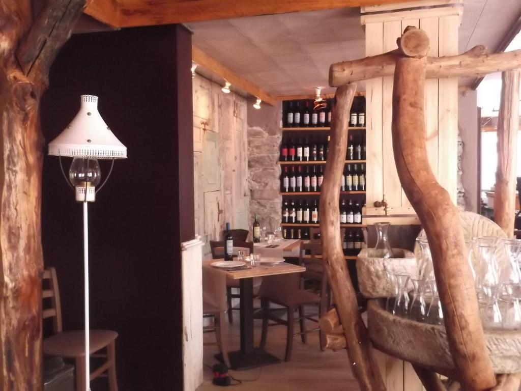 Locanda Poncini Maggia Exteriör bild
