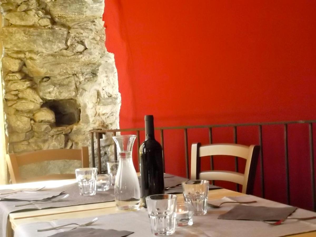 Locanda Poncini Maggia Exteriör bild
